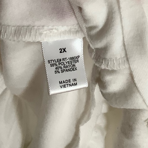 2X Zenana Ruffle Tank - Picture 2 of 5